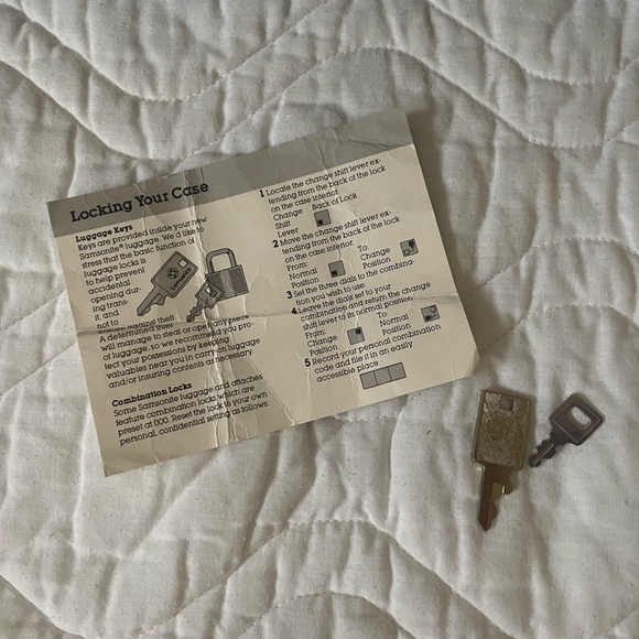 Vintage Samsonite Profile II Train Case - Picture 10 of 11